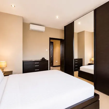 아파트 Es Unique - Seaview Penthouse S10 세인트폴스베이